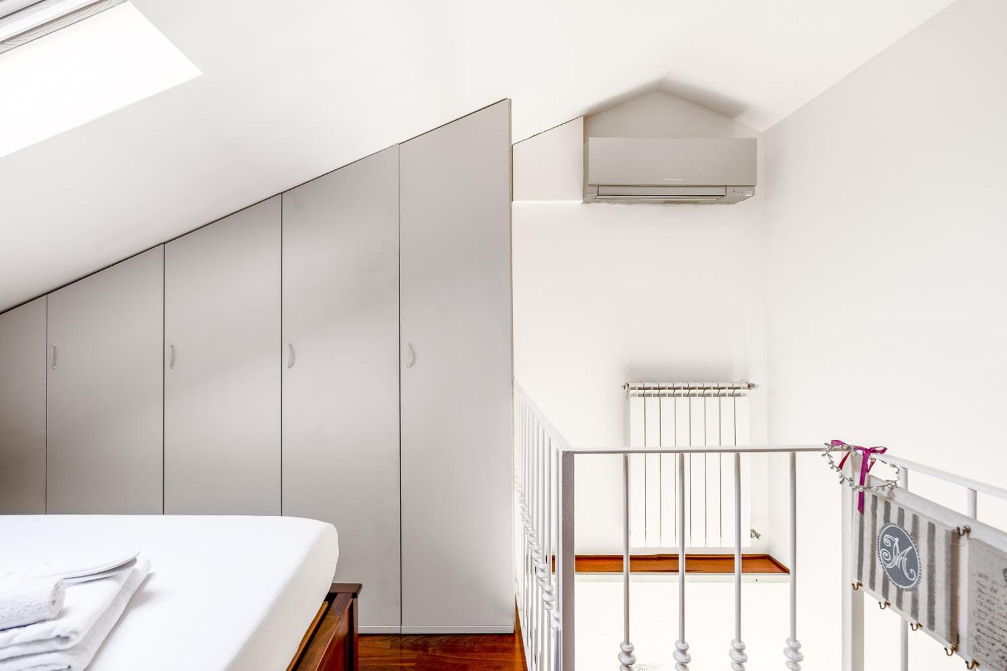 Bright Loft - Free Private Parking Apartment Milano Ngoại thất bức ảnh