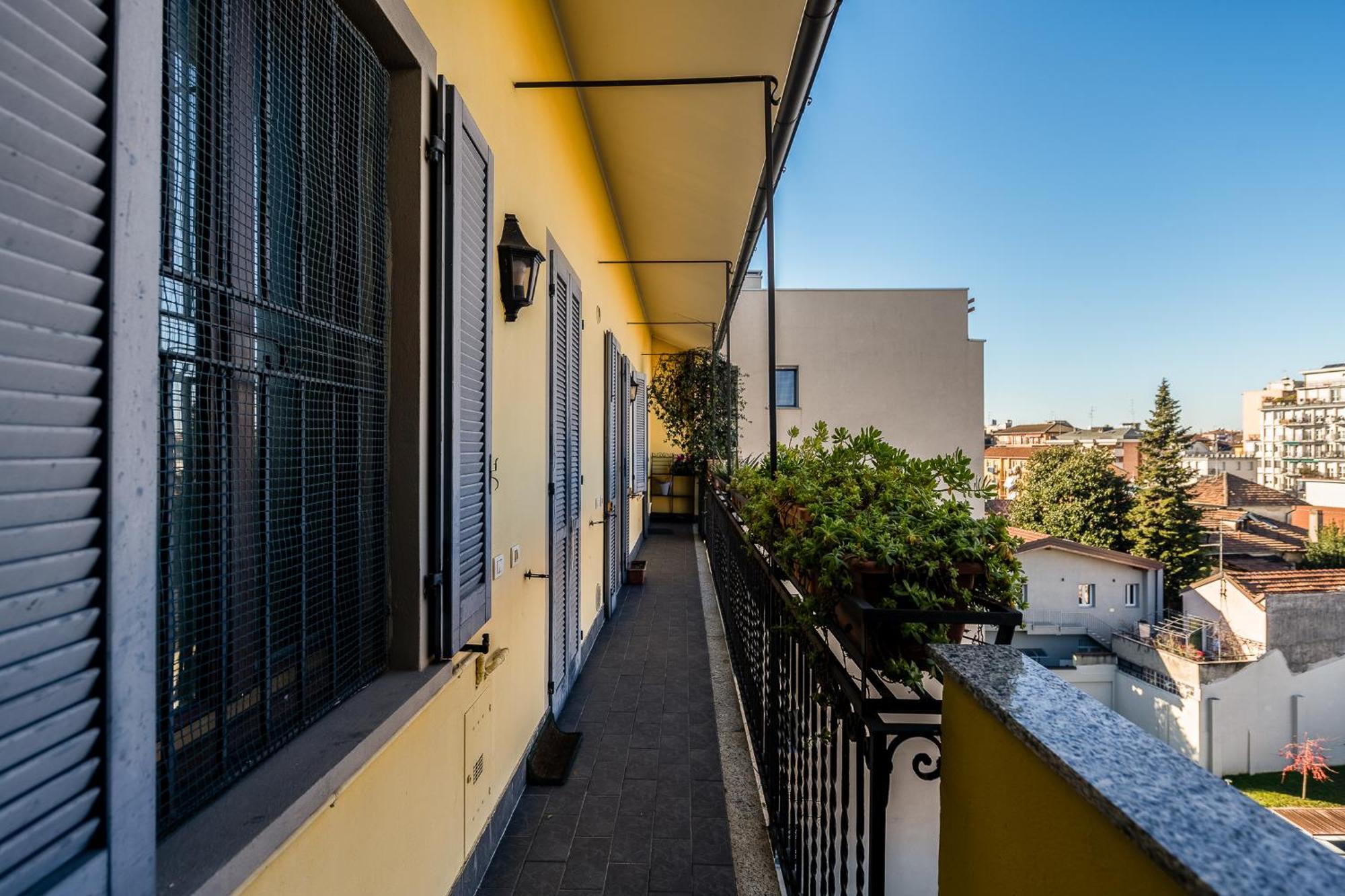 Bright Loft - Free Private Parking Apartment Milano Ngoại thất bức ảnh